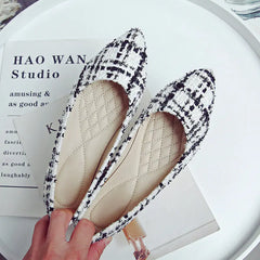 Autumn New Women’s Casual Plaid Loafers (Soft Sole)