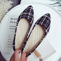Autumn New Women’s Casual Plaid Loafers (Soft Sole)