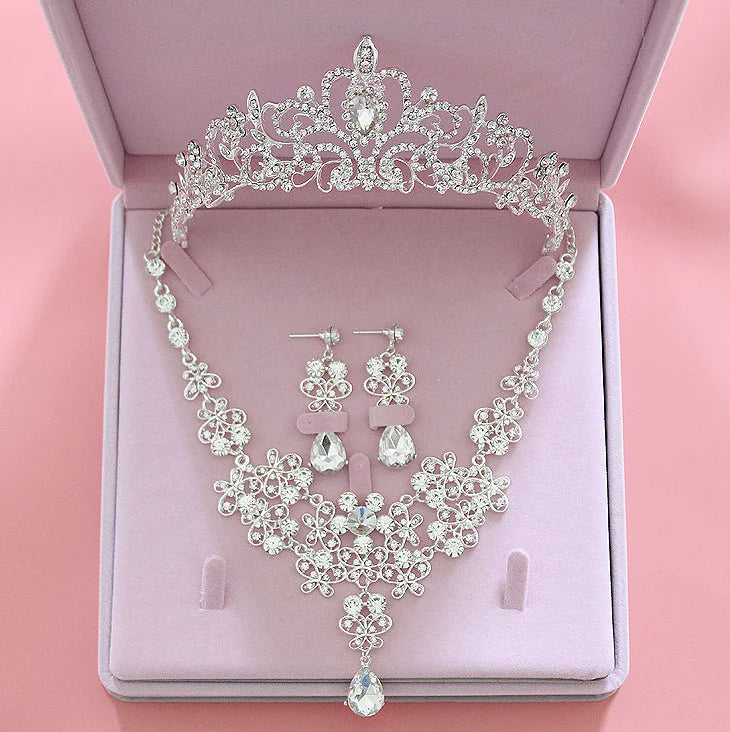 Bridal Jewelry Set with Accessories