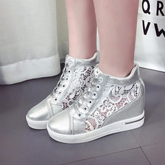 Women's Breathable Lace-Up Fashion Sneakers