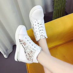 Women's Breathable Lace-Up Fashion Sneakers